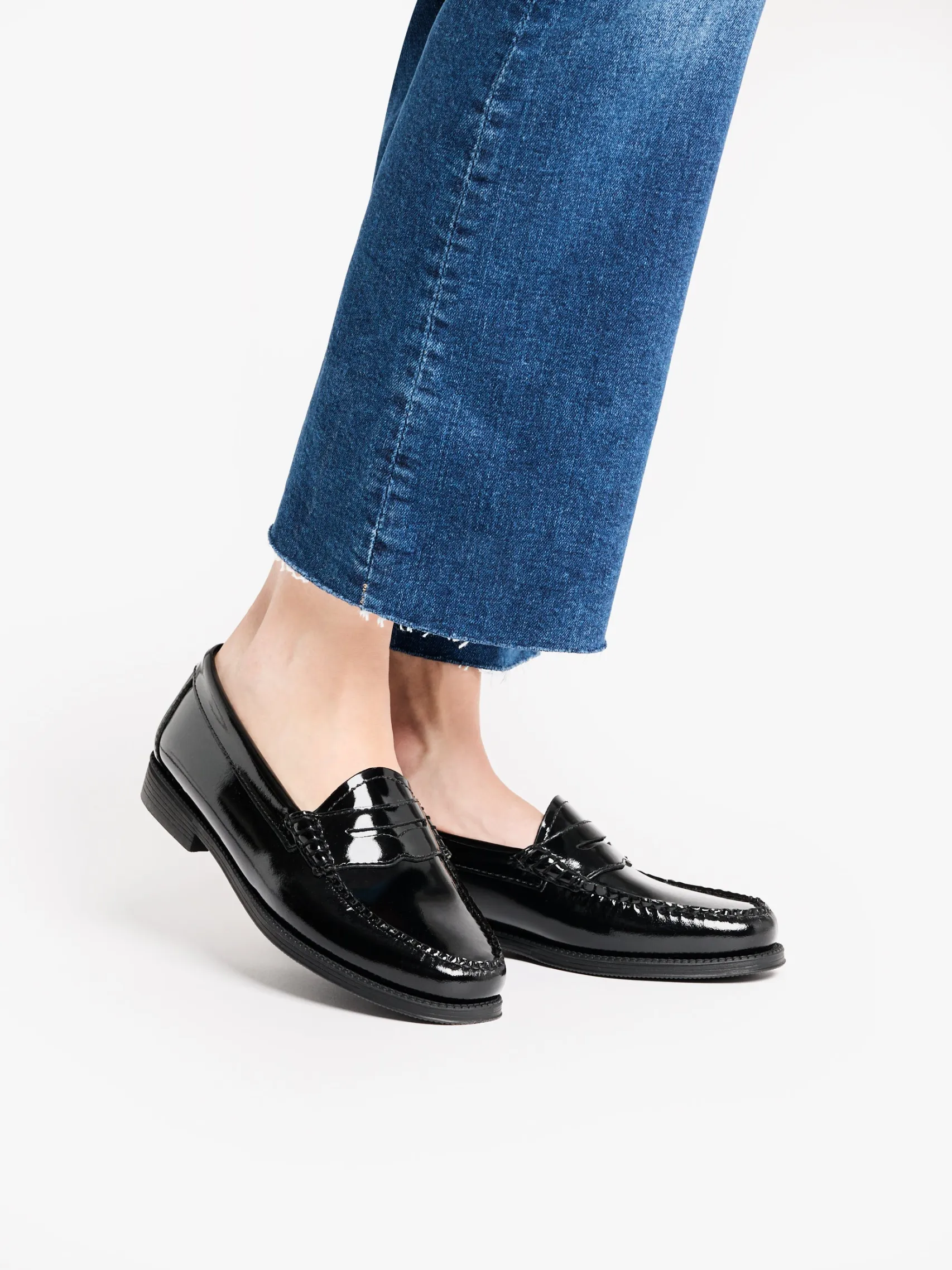 Women G.H.BASS Easy Weejuns Penny Loafers Black Patent Leather