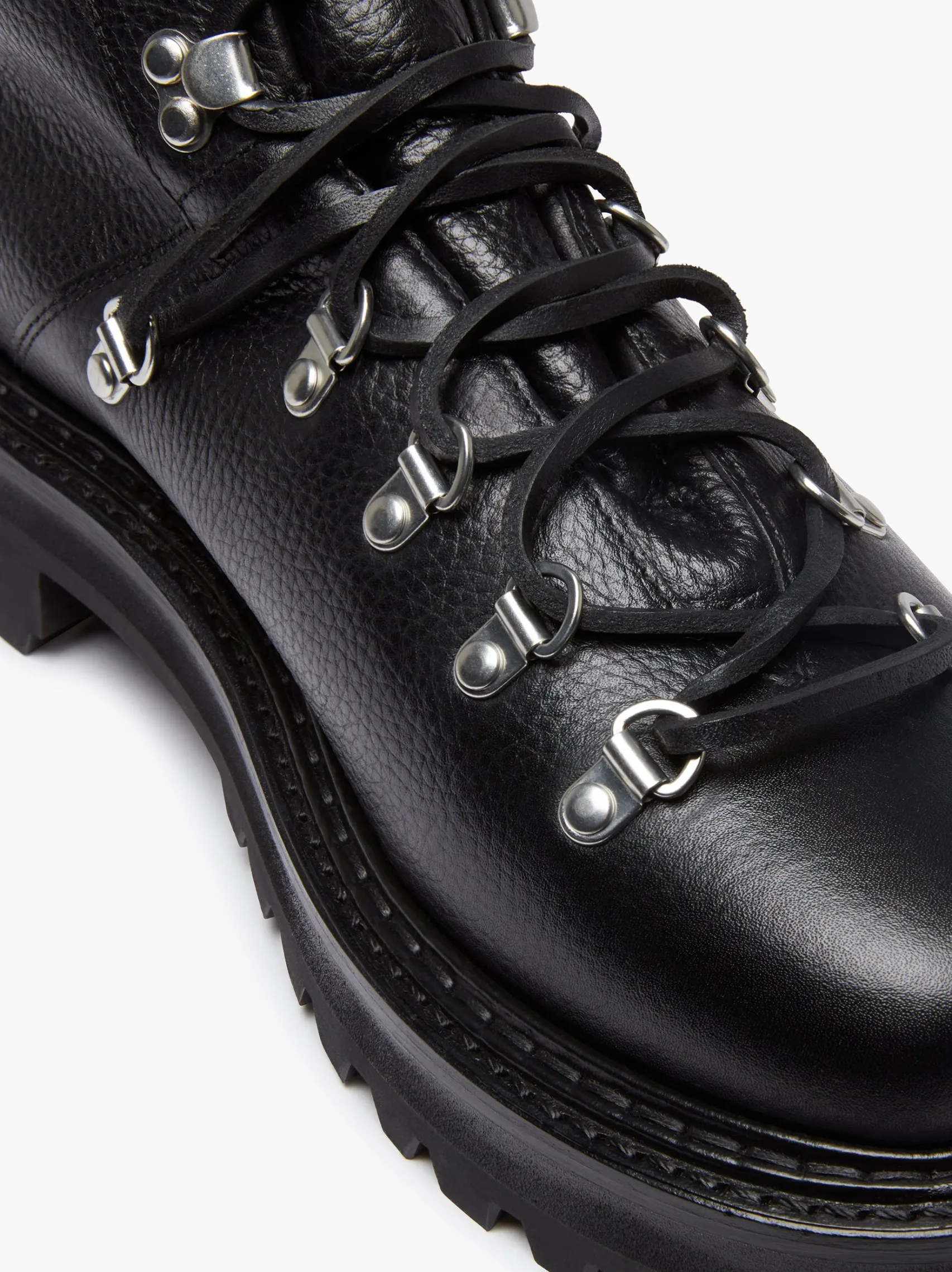 G.H.BASS Mason Alpine Boots Tumbled Leather