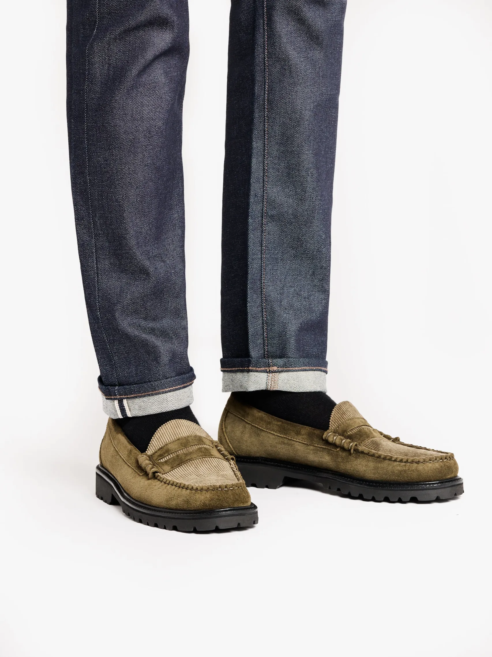 G.H.BASS Weejuns Larson Lug Penny Loafers Combat Suede and Olive Corduroy