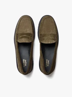 G.H.BASS Weejuns Larson Lug Penny Loafers Combat Suede and Olive Corduroy