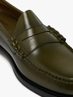 G.H.BASS Weejuns Larson Penny Loafers green leather